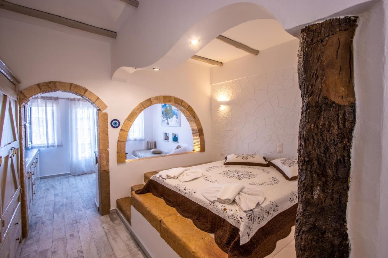 Elpiniki Aparthotel Alinda  Buitenkant foto