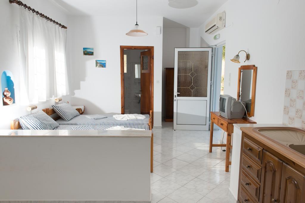 Elpiniki Aparthotel Alinda  Kamer foto