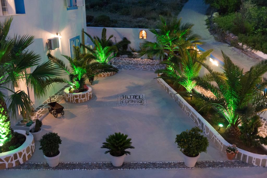 Elpiniki Aparthotel Alinda  Buitenkant foto