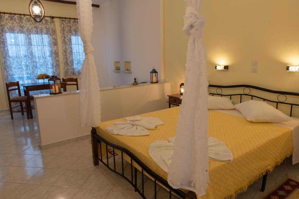 Elpiniki Aparthotel Alinda  Buitenkant foto