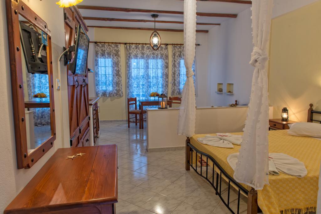 Elpiniki Aparthotel Alinda  Buitenkant foto