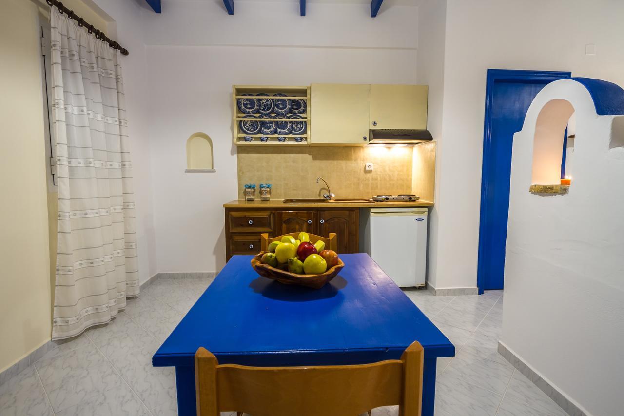 Elpiniki Aparthotel Alinda  Buitenkant foto