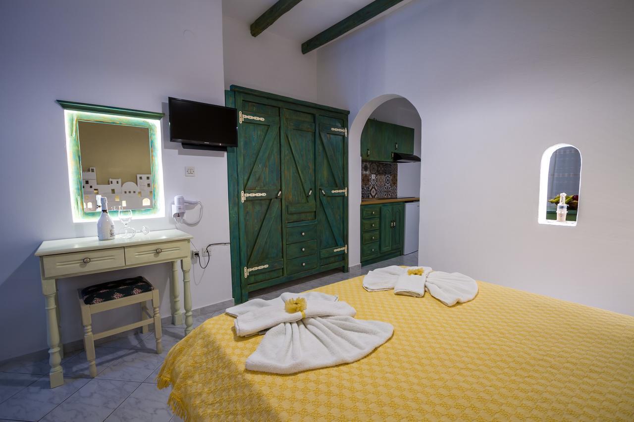 Elpiniki Aparthotel Alinda  Buitenkant foto